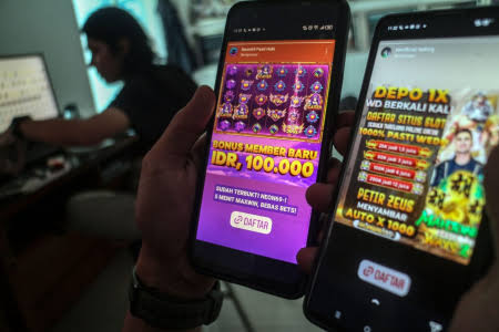 Memilih game slot online terbaik memerlukan beberapa pertimbangan penting. Pertama, perhatikan reputasi dan lisensi penyedia game